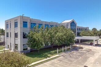 505 Graham Dr, Tomball, TX for sale Building Photo- Image 1 of 27