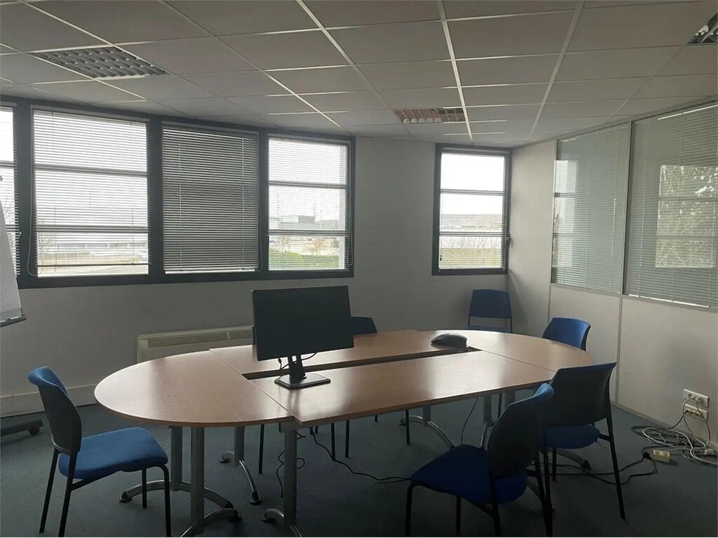 Location Local d'activités 1 778 m² à 10 773 m² - Photo 1