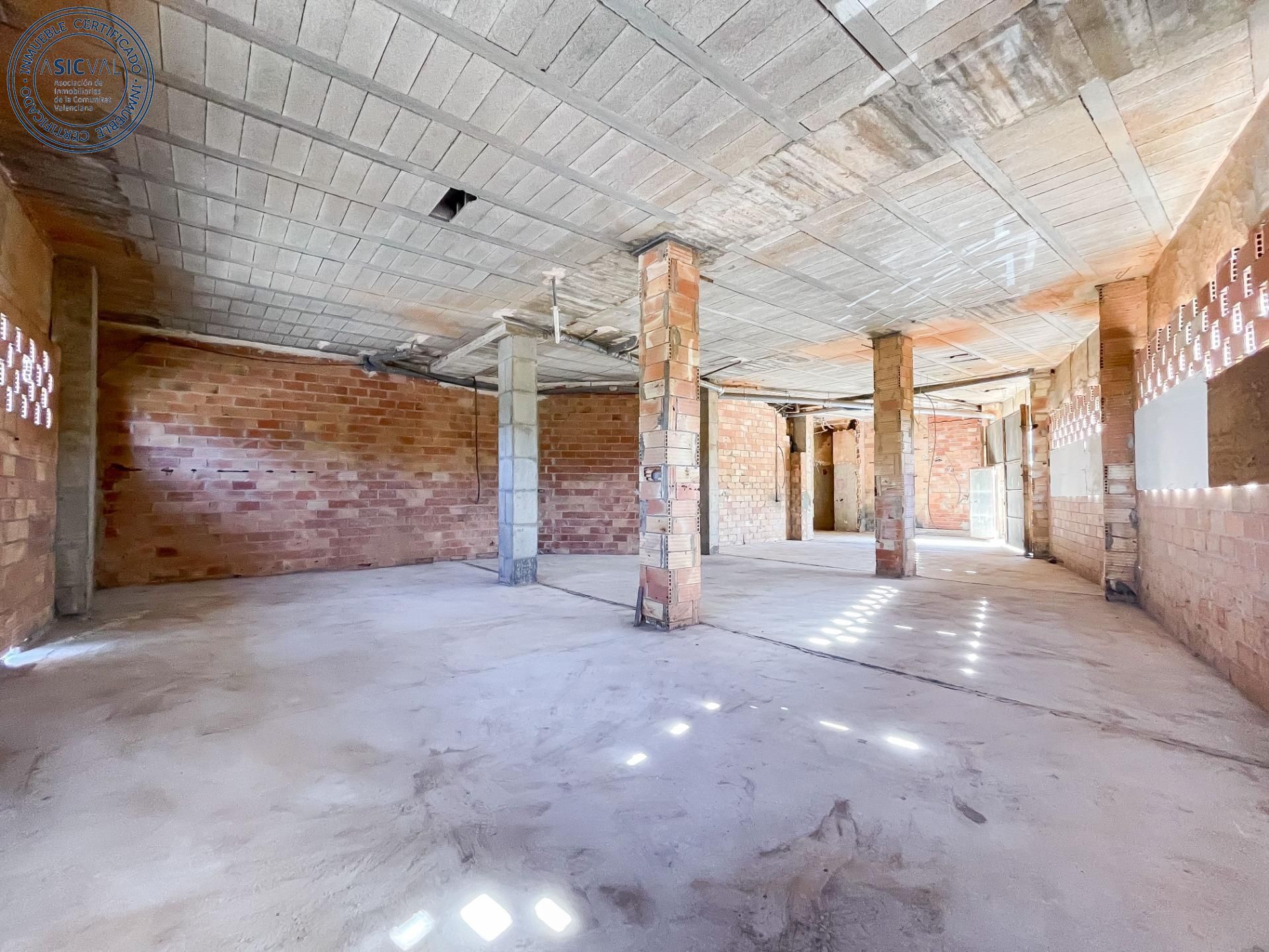 Carrer de la Constitución, 69, Requena, Valencia to rent Interior Photo- Image 1 of 26