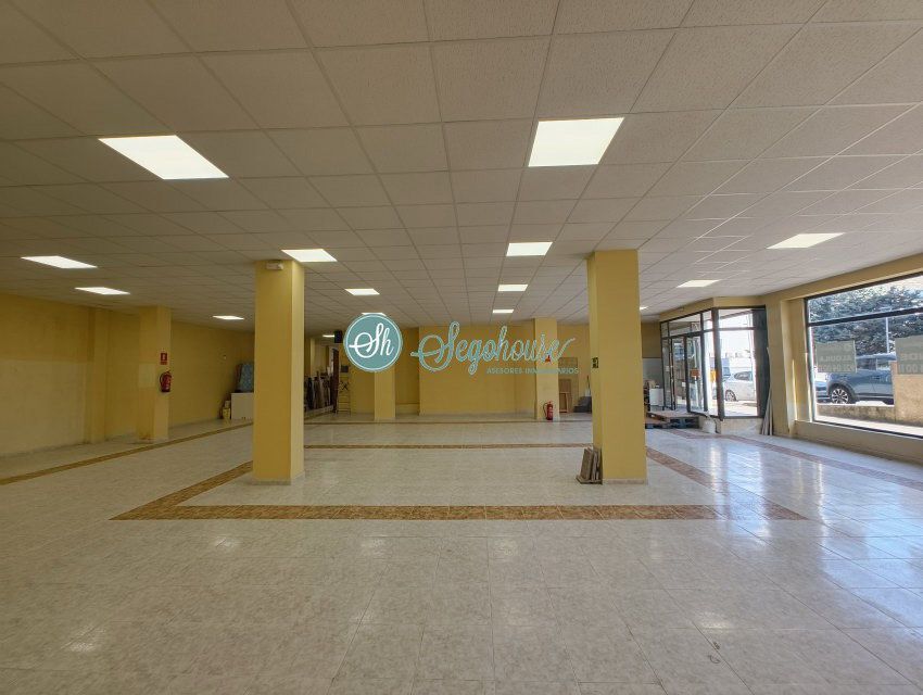 La Lastrilla, SEG 40196 - Unit undefined -  - Interior Photo - Image 2 of 19