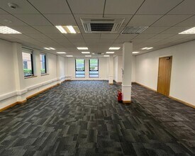 4 Trinity Way, Banbury to rent Interior Photo- Image 2 of 7