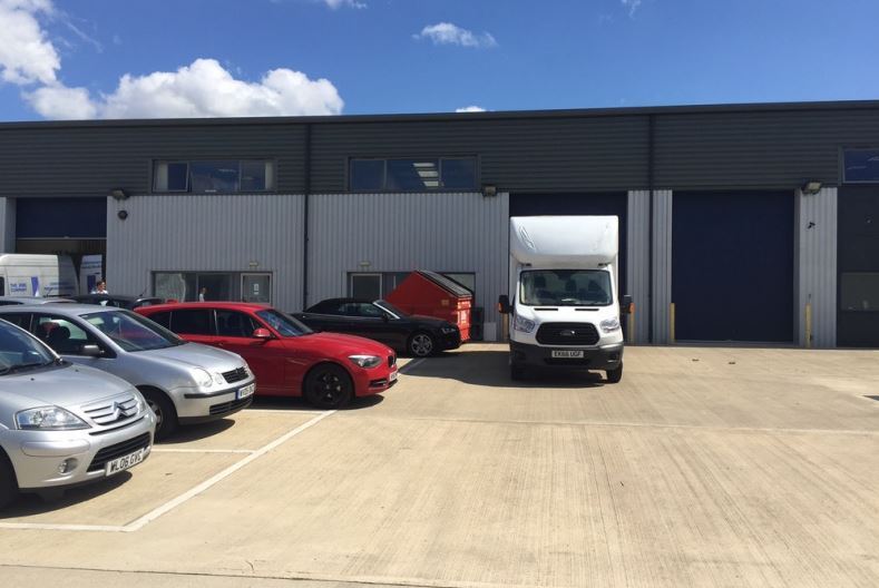 1 The Runway, Christchurch, BH23 4JE UK