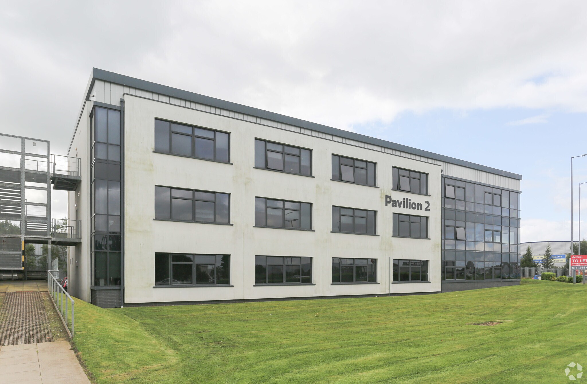 Linwood Rd, Linwood to rent Building Photo- Image 1 of 3