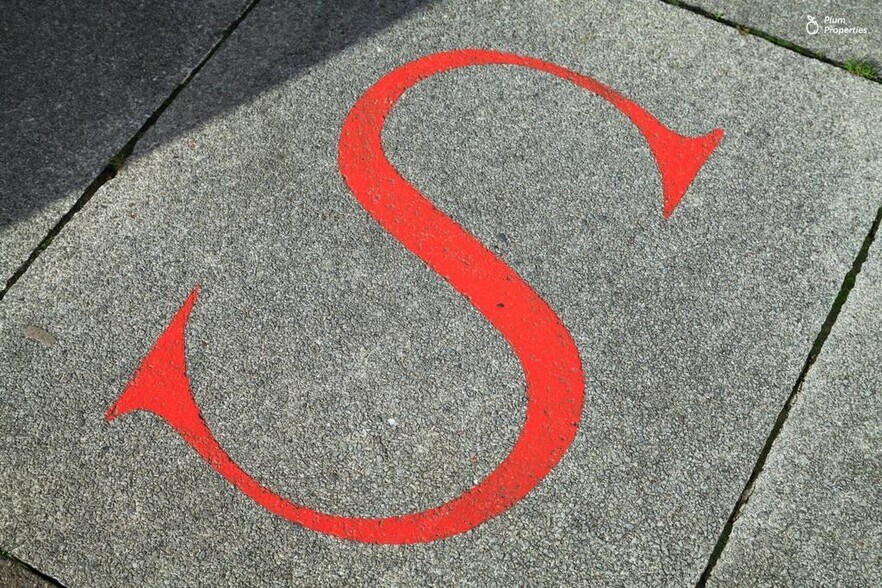 6 Central Promenade, Isle Of Man for sale - Building Photo - Image 2 of 57