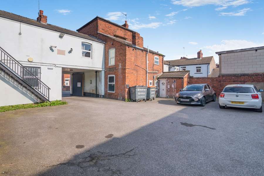 60 Northgate, Pontefract for sale Building Photo- Image 1 of 4