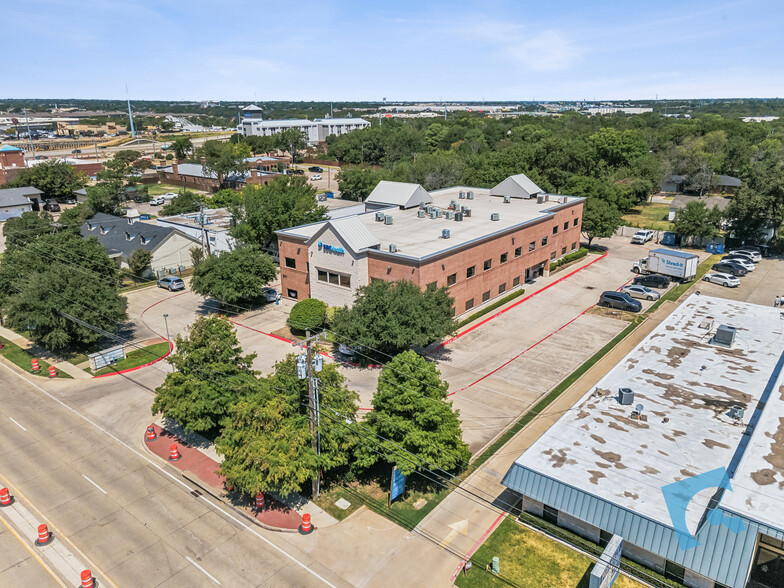 571 W Main St, Lewisville, TX for rent - Building Photo - Image 1 of 18