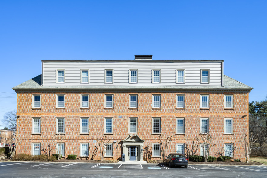 DC Metro Office Condos portfolio of 3 properties for sale on LoopNet.co.uk - Building Photo - Image 1 of 5