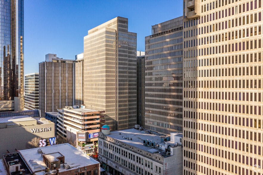 230 Peachtree St NW, Atlanta, GA to rent - Building Photo - Image 3 of 9