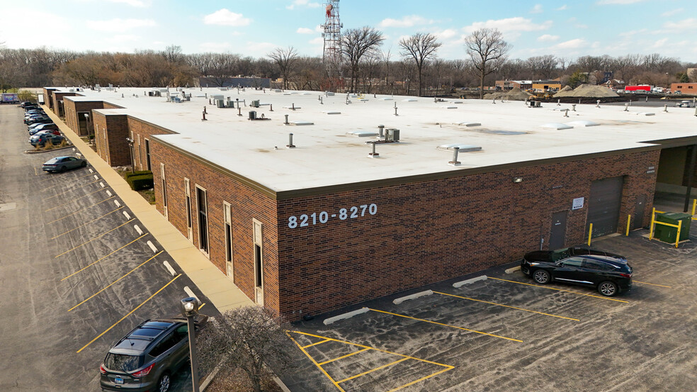 6200-6288 Oakton St, Morton Grove, IL for rent - Aerial - Image 2 of 12