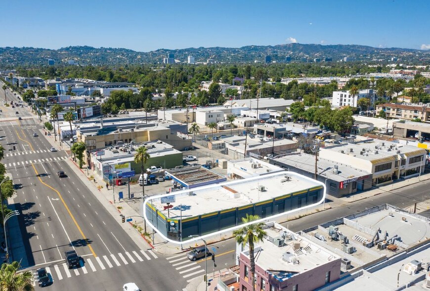 6177 Van Nuys Blvd, Van Nuys, CA for sale - Building Photo - Image 1 of 1