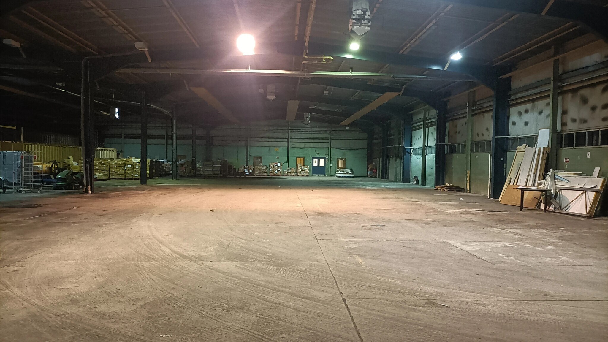 4 Maydown Rd, Londonderry to rent Interior Photo- Image 1 of 4