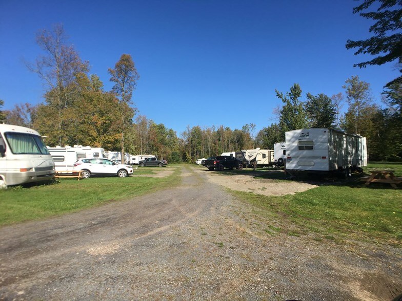 7669 State Route 104, Oswego 13126 UK