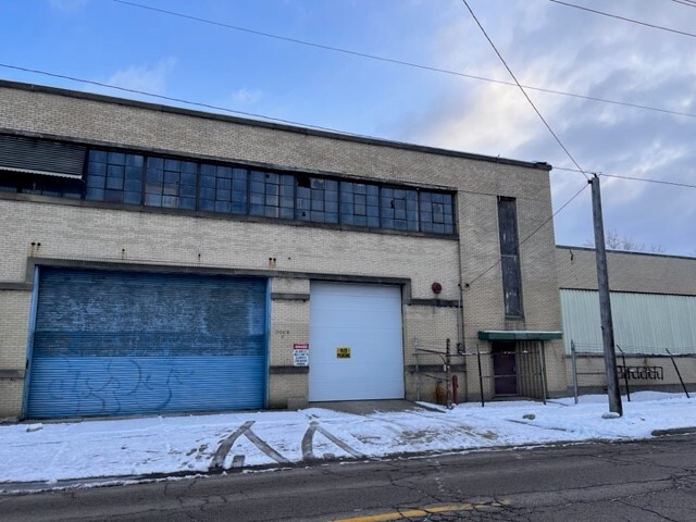 1725-1769 London Rd, Cleveland, OH for rent - Building Photo - Image 1 of 9