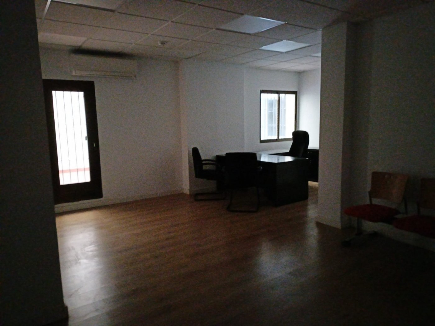 Office in Cáceres, Cáceres to rent Primary Photo- Image 1 of 21