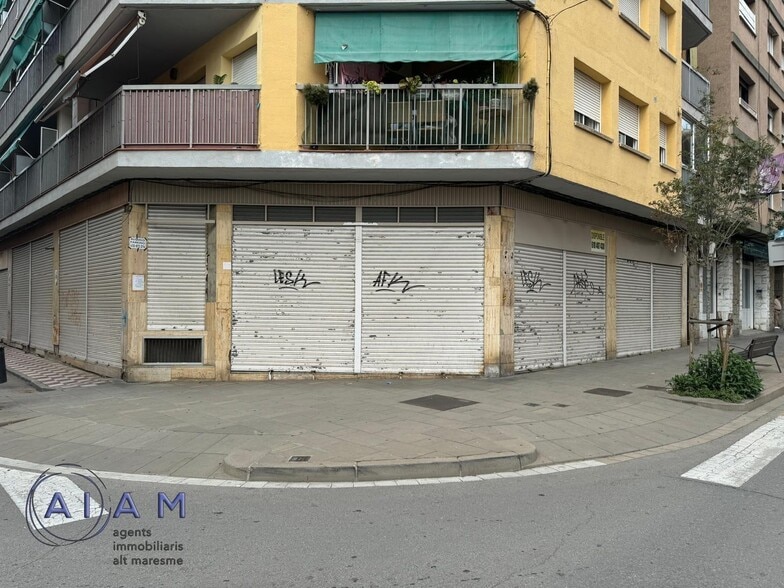 Retail in Pineda de Mar, Barcelona to rent - Building Photo - Image 3 of 3
