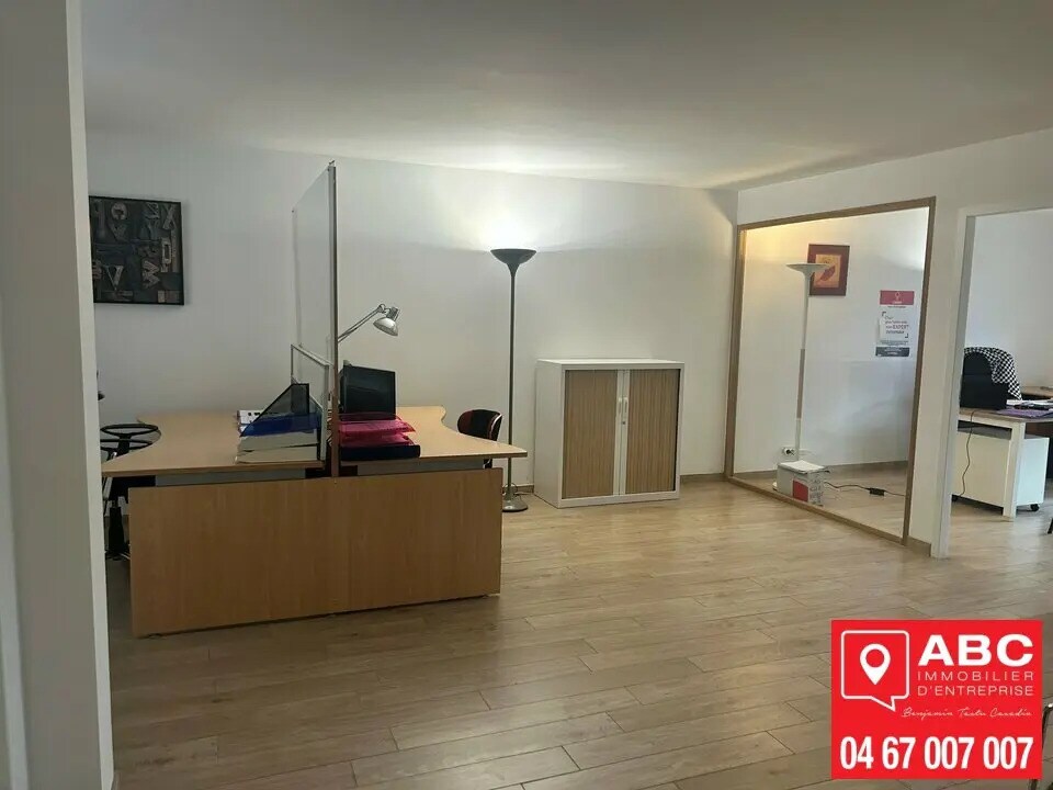 Location Bureaux 90 m² - Photo 1