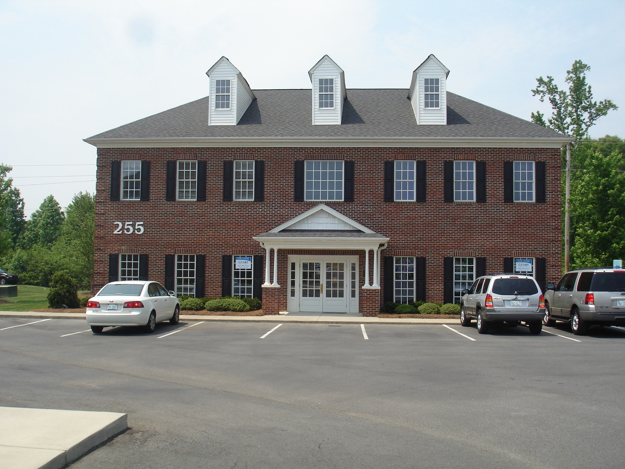 255 Post Office Dr, Indian Trail, NC for sale Primary Photo- Image 1 of 1