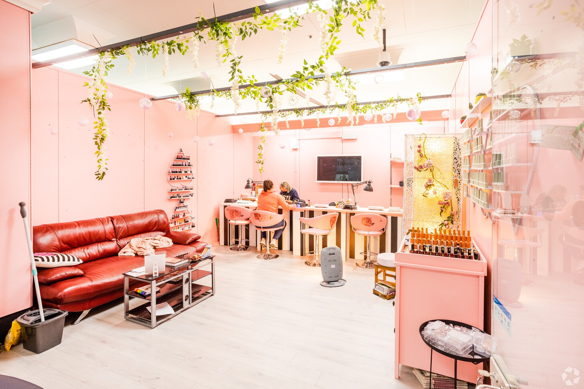 Bluebell Walk, Greenock for sale Interior Photo- Image 1 of 1