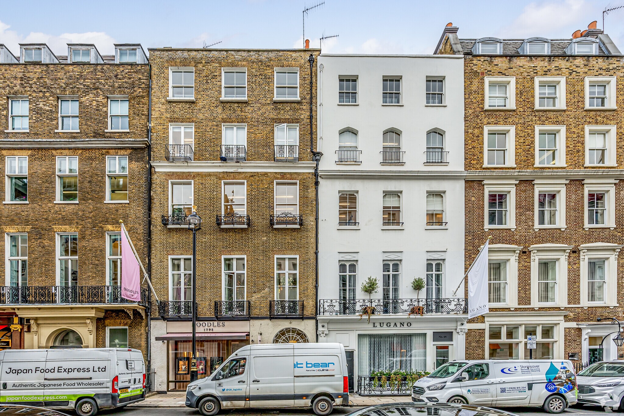 18-19 Albemarle St, London for sale Primary Photo- Image 1 of 1