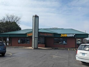 3615 N Wisconsin Ave, Peoria, IL for rent Building Photo- Image 1 of 1