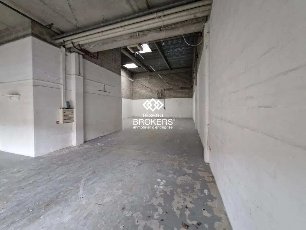 Industrial in Lognes to rent Interior Photo- Image 1 of 2