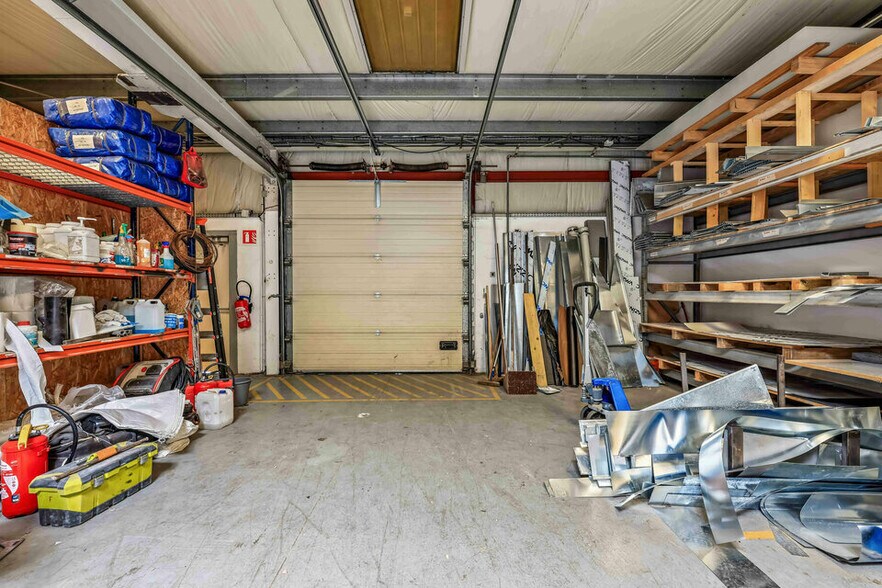 Light Industrial in Thorigny-sur-Marne for sale - Interior Photo - Image 3 of 10
