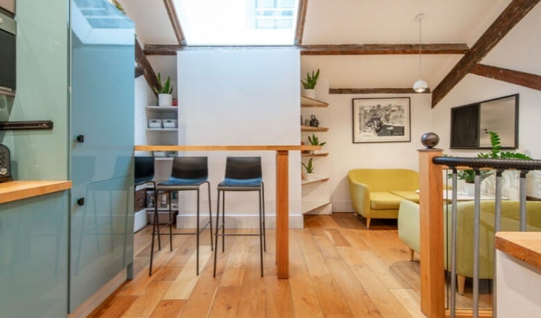 27-35 Corsham St, London to rent - Interior Photo - Image 3 of 4