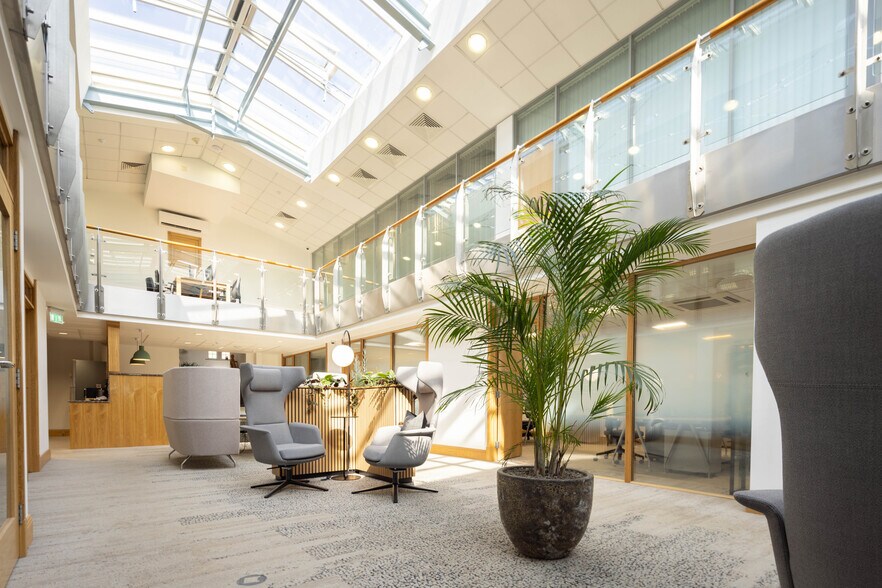 1 Selby Rd, Leeds to rent - Interior Photo - Image 3 of 9