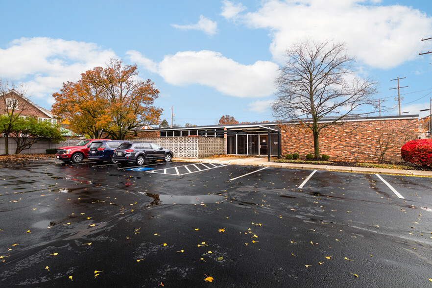 1621 W 1st Ave, Columbus, OH for rent - Building Photo - Image 1 of 22