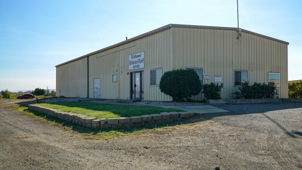 3773 Chadbourne Rd, Fairfield, CA 94534 UK