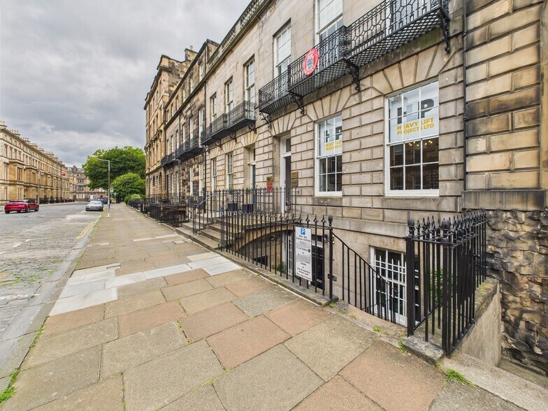 21 Walker St, Edinburgh to rent - Building Photo - Image 3 of 8