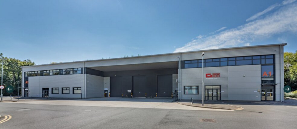 Station Rd, Reading for sale - Primary Photo - Image 1 of 1