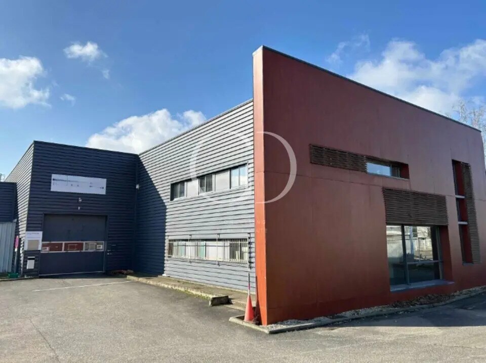 6 Rue Jean Perrin, Chassieu for sale Building Photo- Image 1 of 8