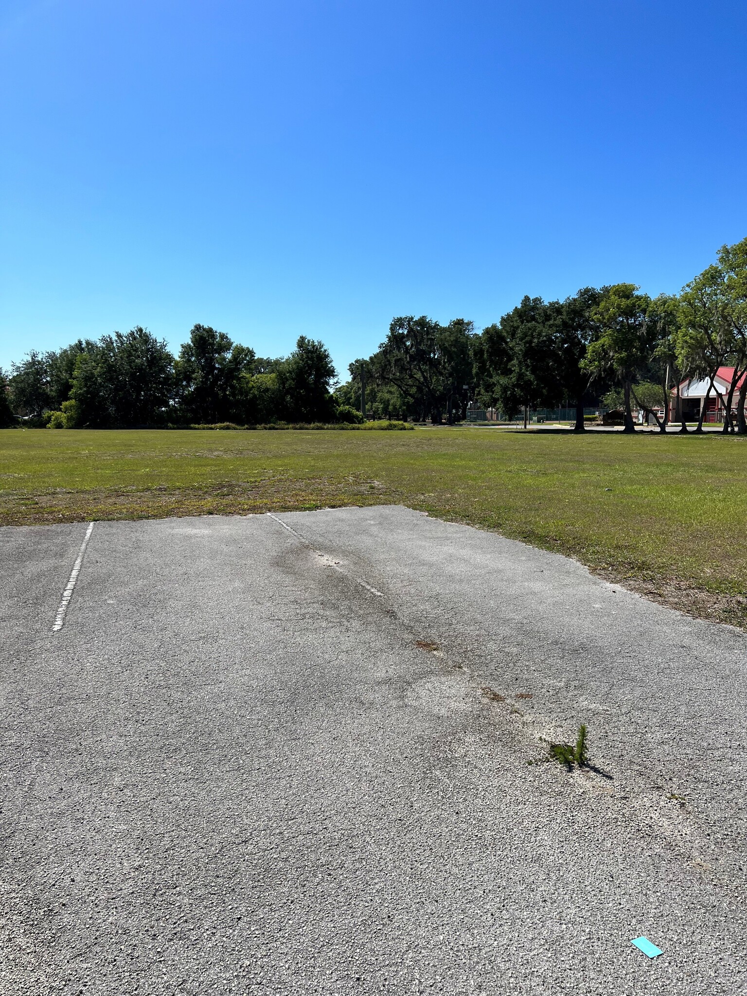 2401 Walden Woods Dr, Plant City, FL for sale Building Photo- Image 1 of 7