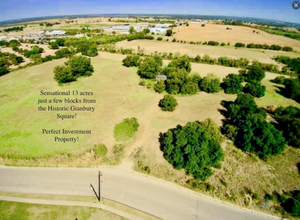 511 E Moore St, Granbury, TX - aerial  map view