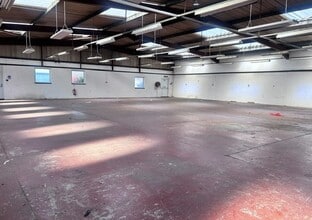 Hitchin Rd, Arlesey to rent Interior Photo- Image 1 of 2