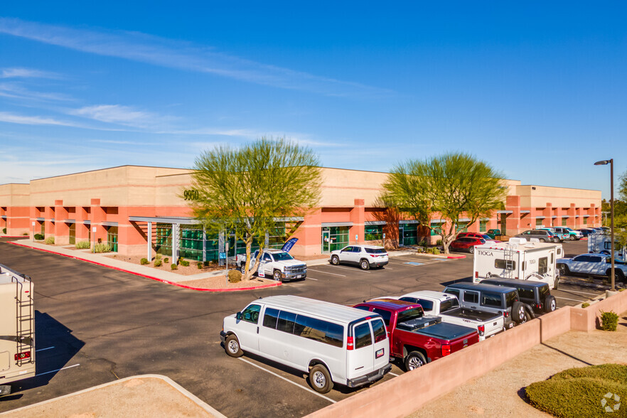 9950 W Van Buren St, Avondale, AZ for rent - Building Photo - Image 3 of 6