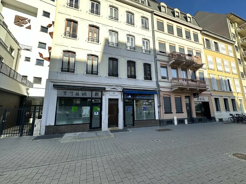 Retail in Strasbourg for sale - Building Photo - Image 2 of 5
