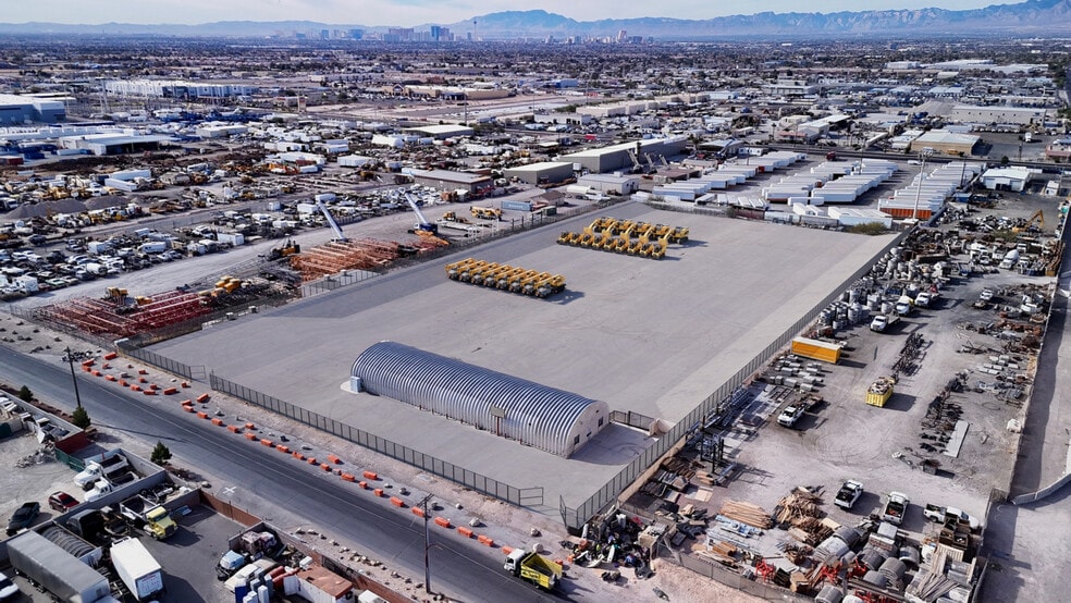 2775 Betty Ln, Las Vegas, NV to rent - Building Photo - Image 3 of 3