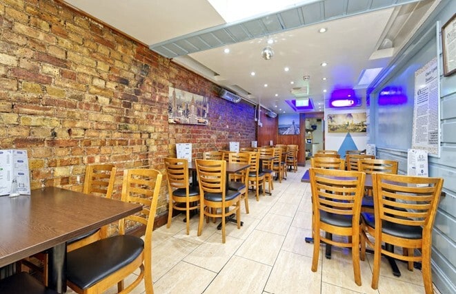 Turnpike Ln, London to rent - Interior Photo - Image 3 of 7