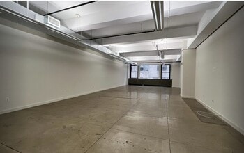 111 John St, New York, NY for rent Interior Photo- Image 2 of 2