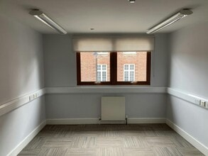 45 Robertson St, Hastings to rent Interior Photo- Image 2 of 5