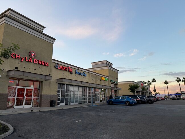 More details for 909 S Central Ave, Compton, CA - Office / Retail to Rent