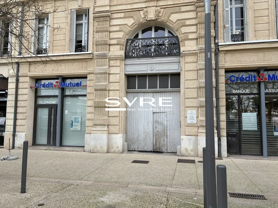 Office in Marseille for sale Building Photo- Image 1 of 11