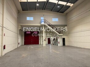 Industrial in Barberà del Vallès, Barcelona to rent Interior Photo- Image 1 of 5
