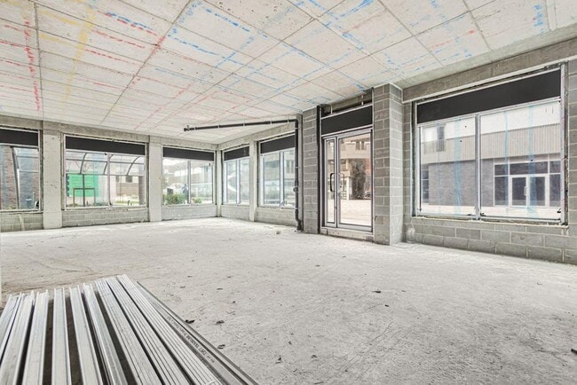 More details for 12 Tandy Pl, London - Retail to Rent