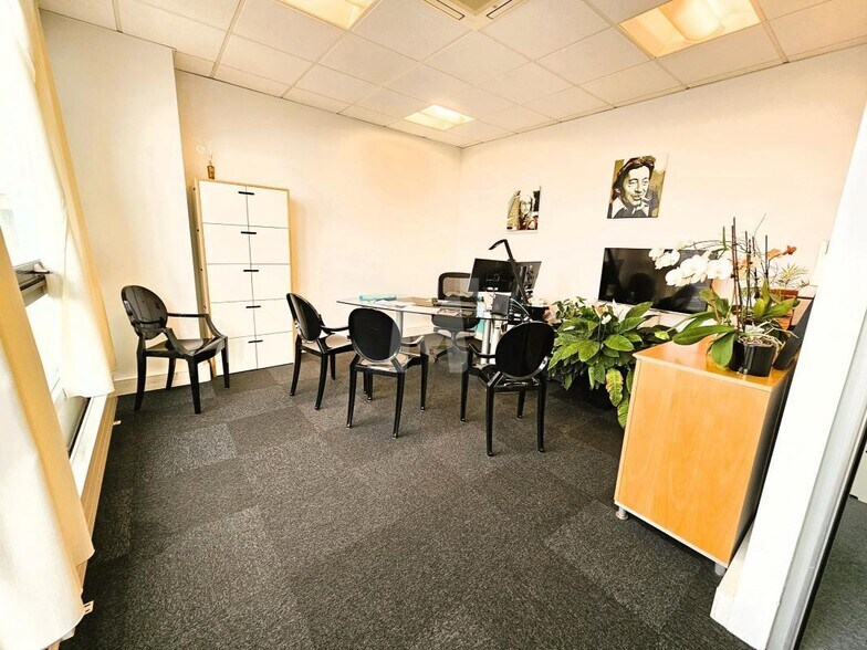 Office in Évry-Courcouronnes to rent - Interior Photo - Image 2 of 11