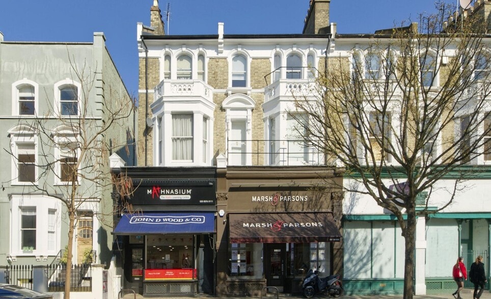 136-136B Lancaster Rd, London to rent - Building Photo - Image 1 of 6
