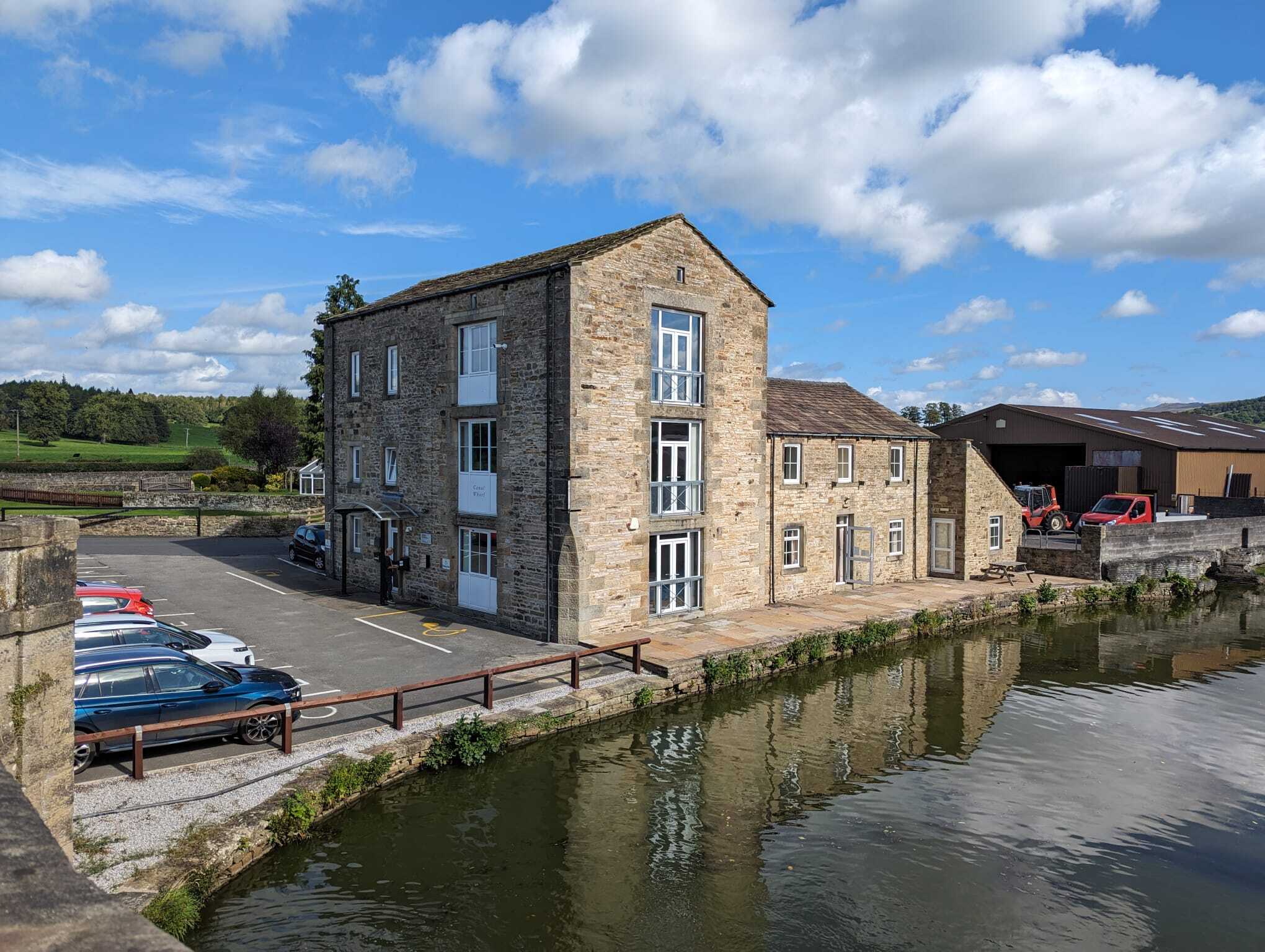 Eshton Rd, Skipton to rent Primary Photo- Image 1 of 5