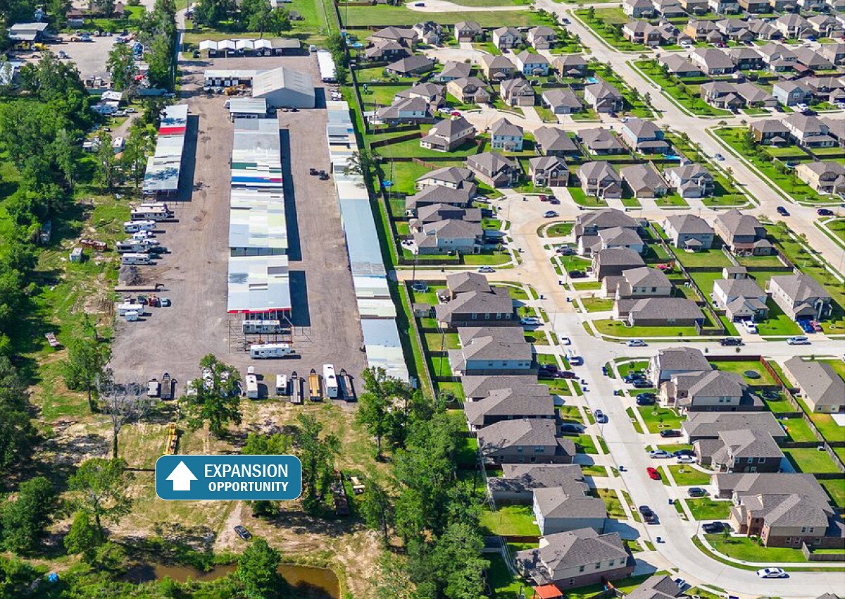 15242 Garrett Rd, Houston, TX to rent Primary Photo- Image 1 of 4